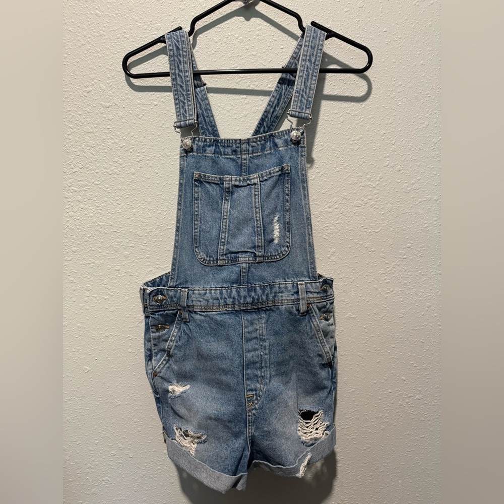 H&M Jean overalls size 6